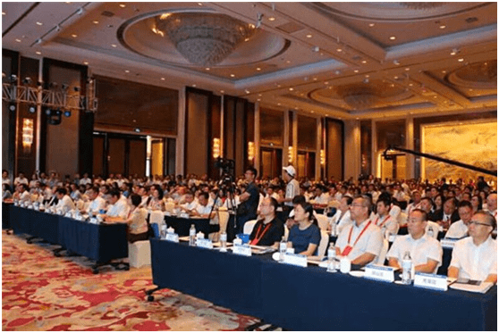 揚(yáng)帆海口 北汽車咖與市政府簽署數(shù)億級(jí)投資項(xiàng)目，共創(chuàng)數(shù)字文創(chuàng)產(chǎn)業(yè)新未來(lái)